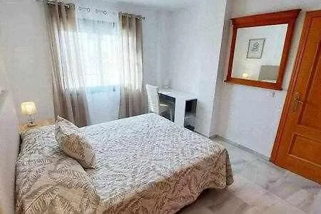 Precioso Apartamento Centrico Con Piscina Salada Malaga 0*,  Spain